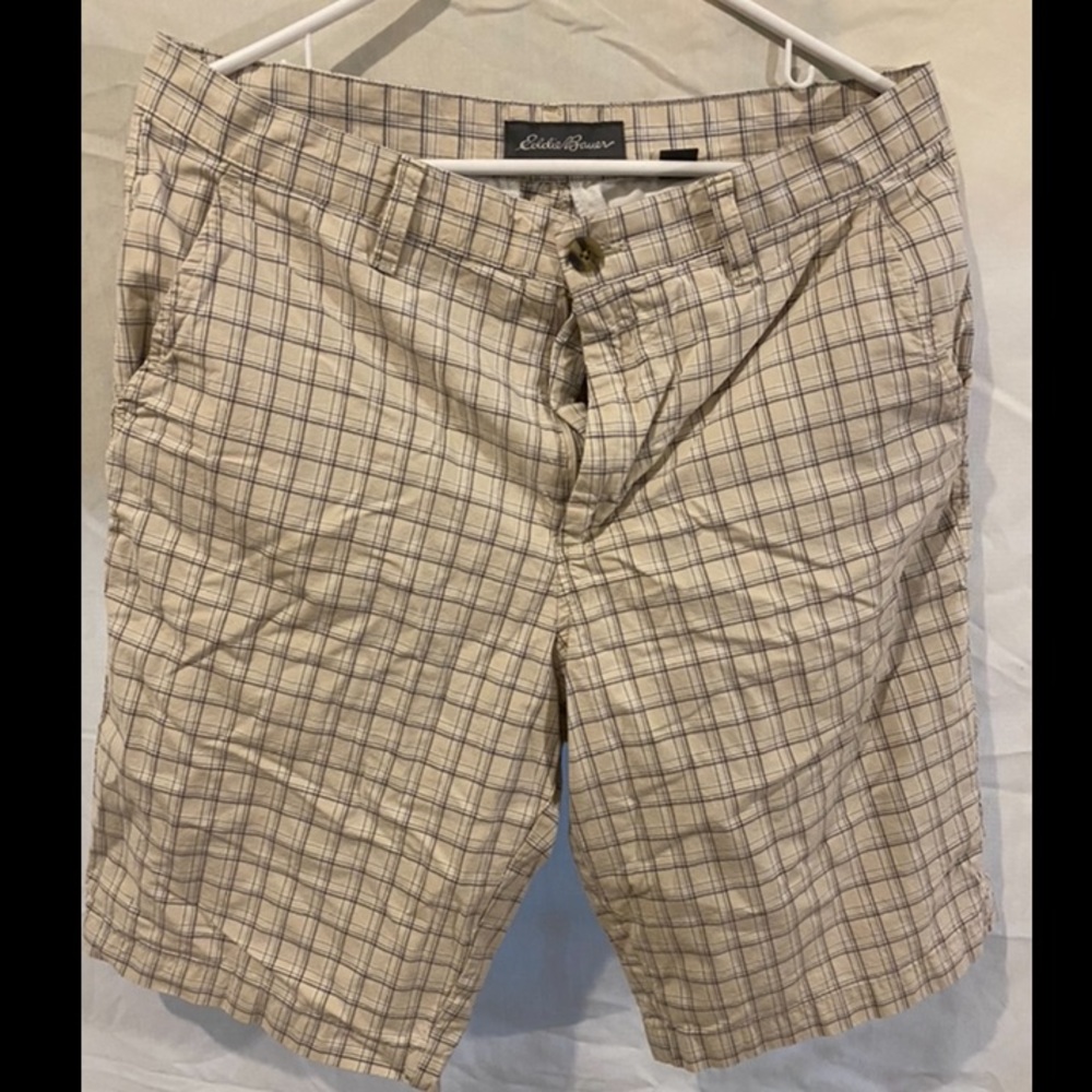 Eddie Bauer Size 34 Shorts